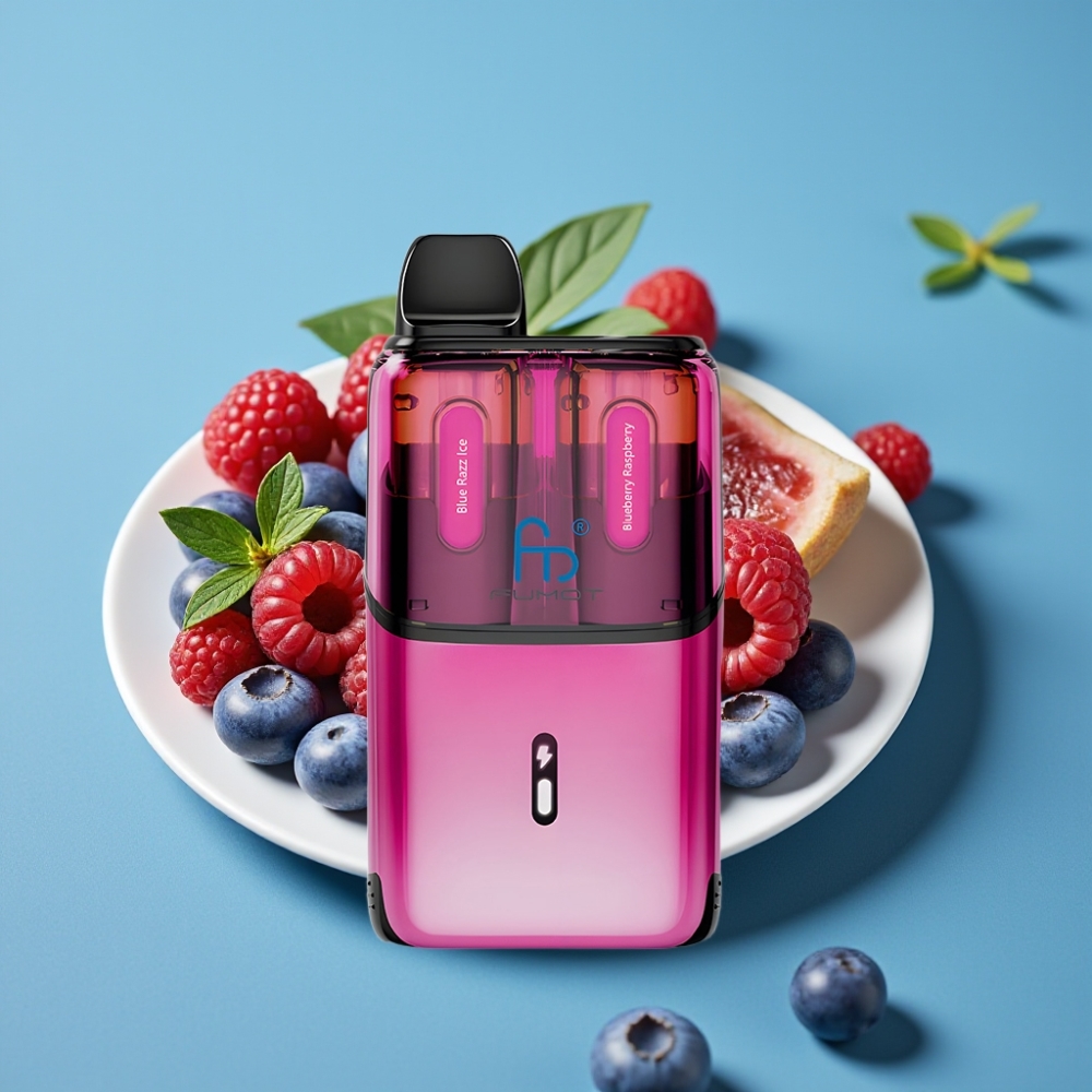 Fumot Ultra T32000 سيجارة إلكترونية لمرة واحدة بنكهة التوت الأزرق والتوت الأحمر المثلج 32000 نفخة، بطارية 800 مللي أمبير، شحن نوع سي، قوة النيكوتين 20 مجم